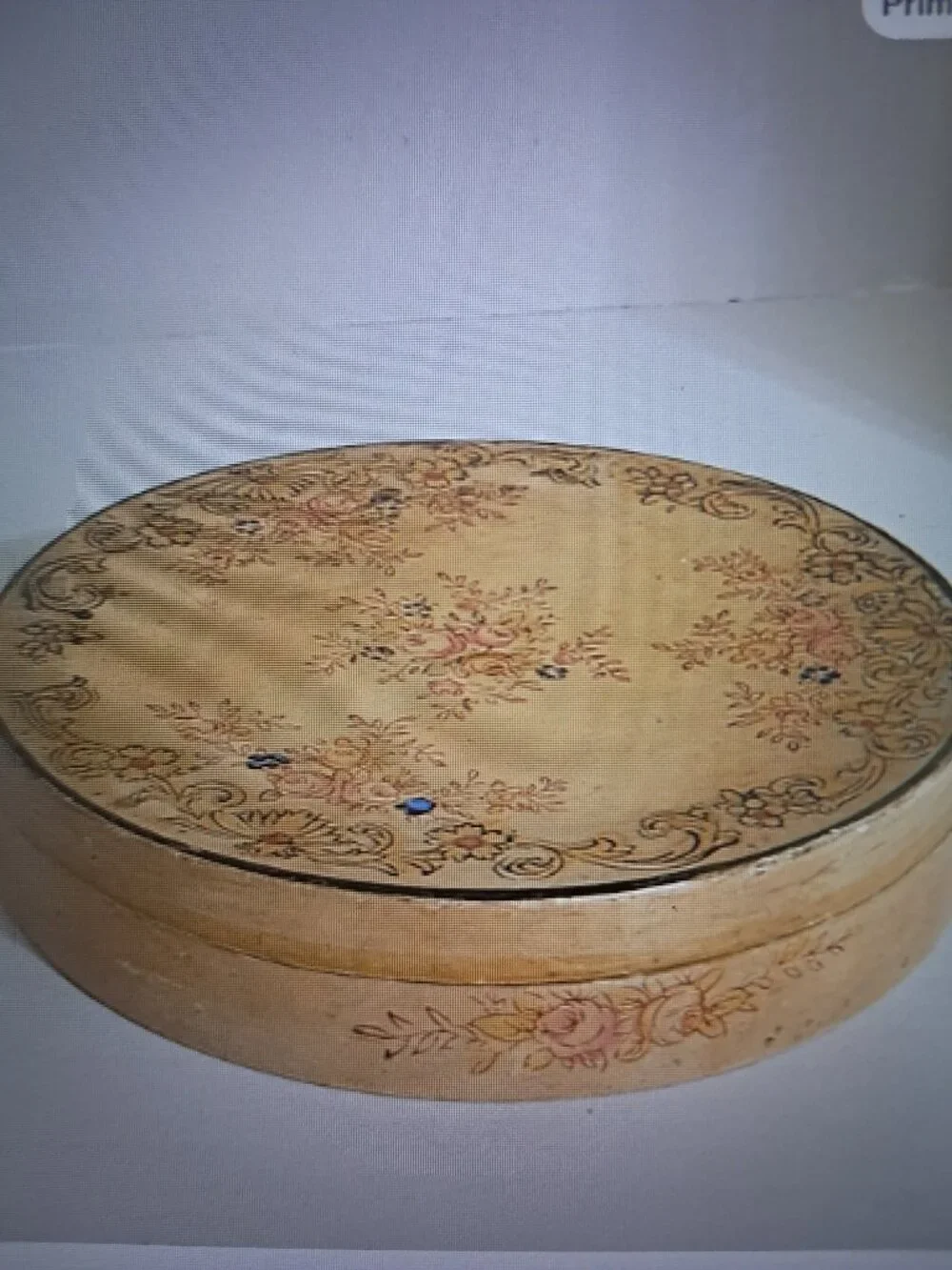 Antique Japanese Porcelain Serving Dish in Original Hand Painted Wooden Box